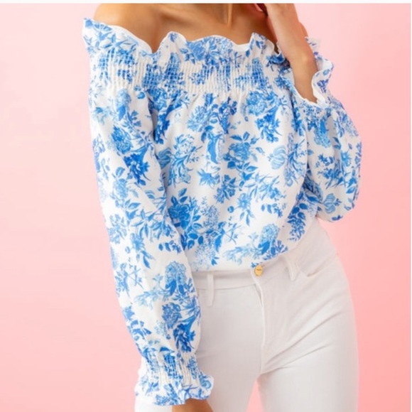 Tuckernuck Tops - Tuckernuck Floral Blouse